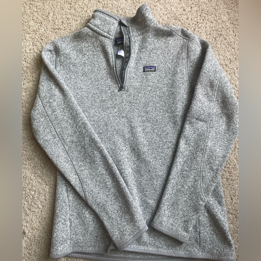 Patagonia Women’s Quarter-Zip Fleece Pullover